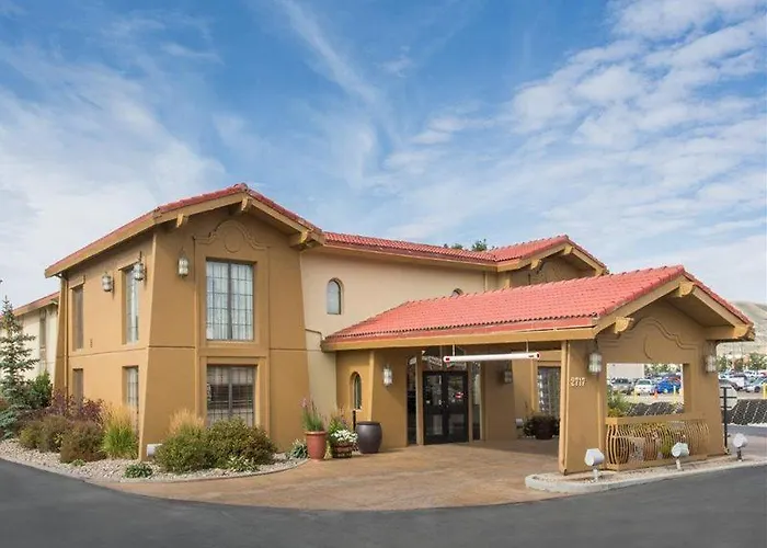 Hotel Spark By Hilton 3*