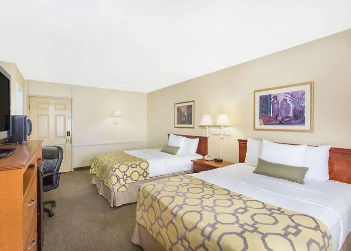 Spark By Hilton Hotel