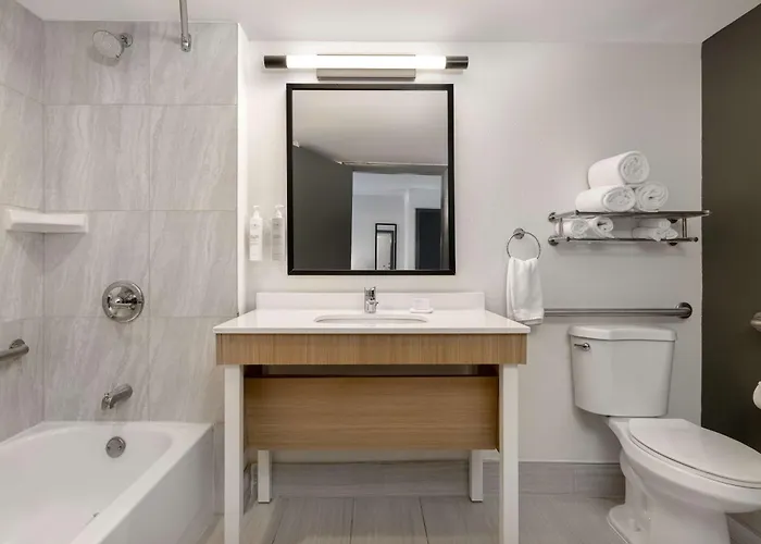 Spark By Hilton 3*