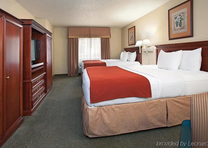 Spark By Hilton 3*